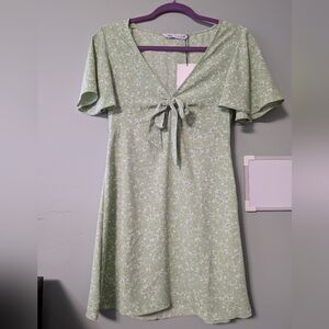 BNWT Zara Light Green Floral Dress